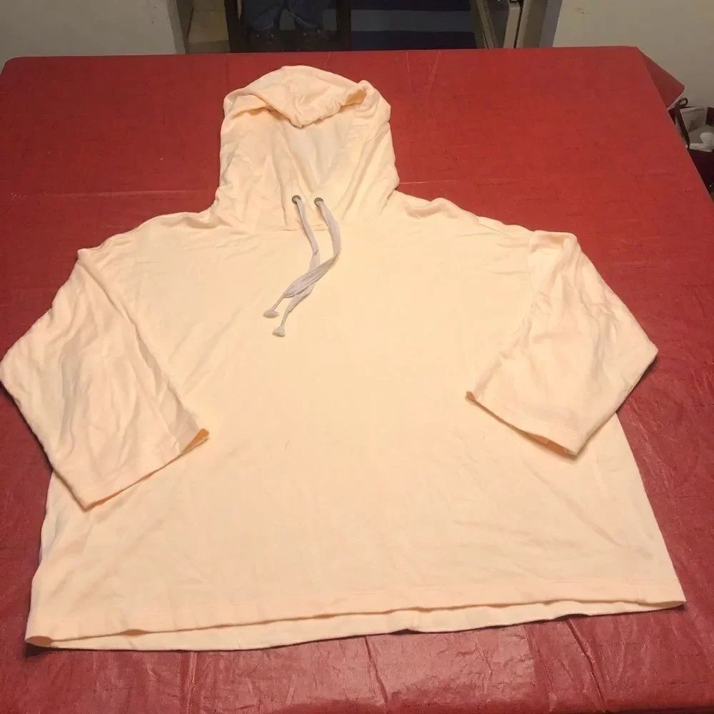 Lou and Grey Signature Soft Hoodie